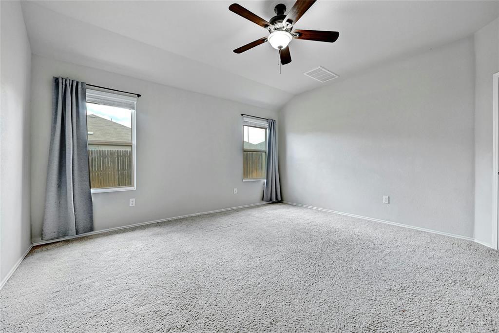 5800 Shanjia Dr, Austin, TX 78724