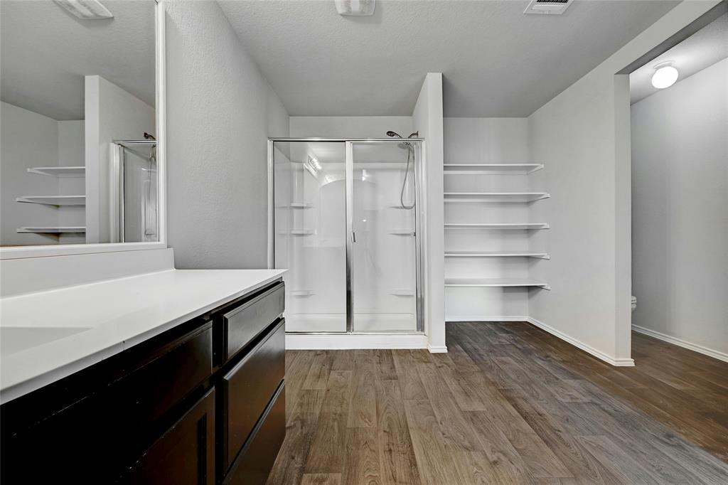 5800 Shanjia Dr, Austin, TX 78724