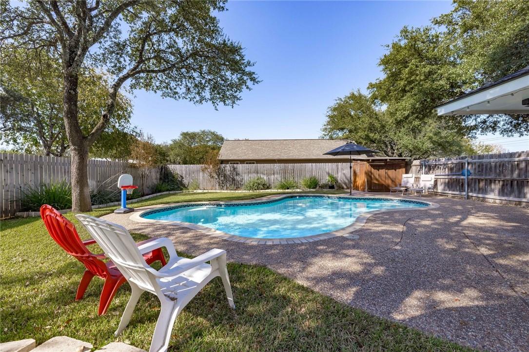 104 Highview Rd, Georgetown, TX 78628