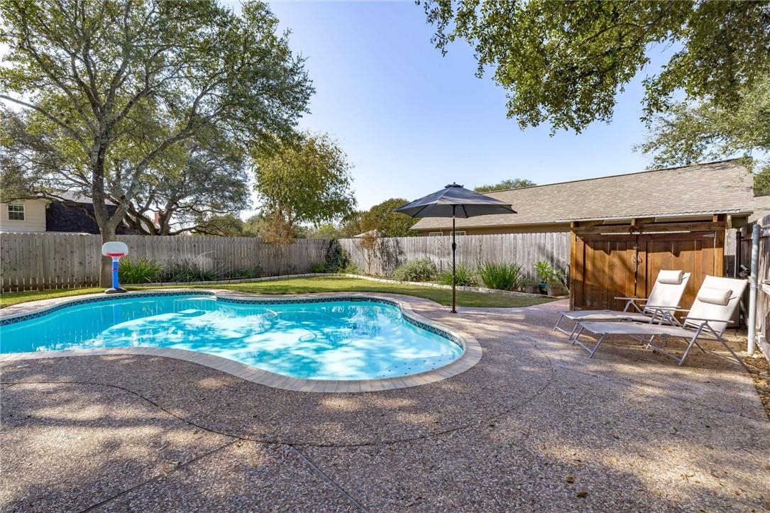 104 Highview Rd, Georgetown, TX 78628