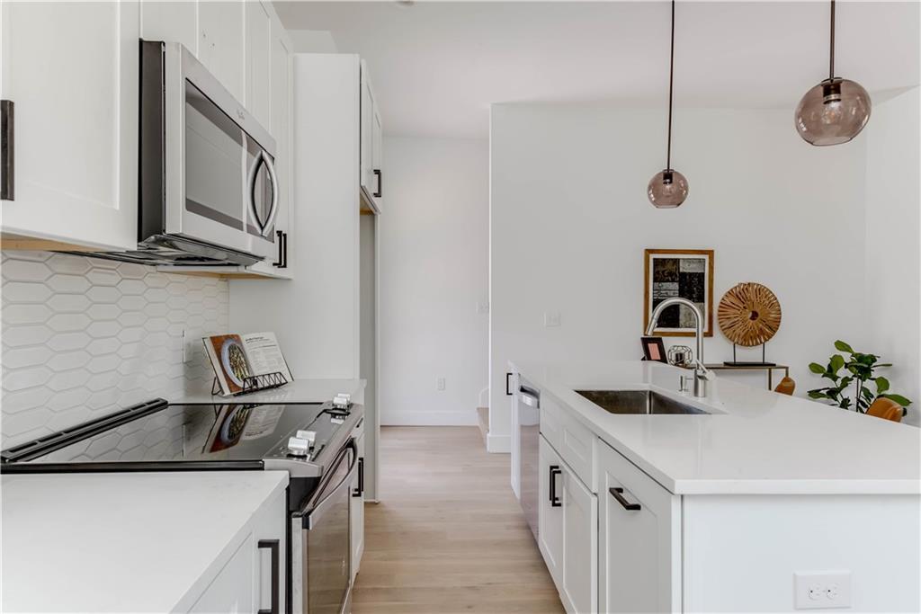 4800 Vinson Dr # B, Austin, TX 78745