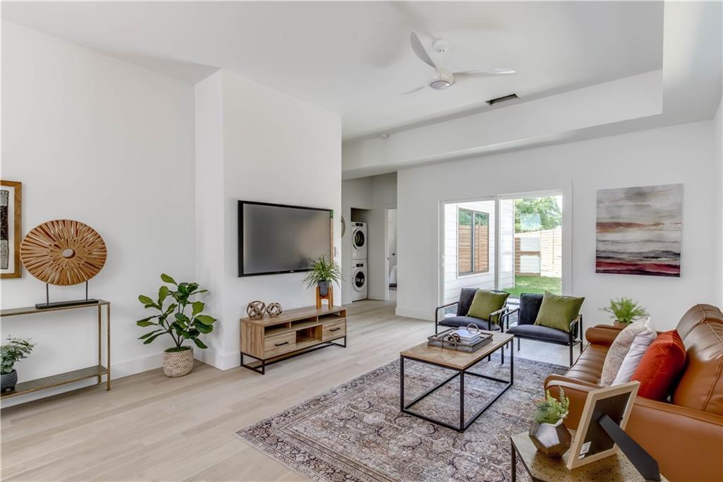 4800 Vinson Dr # B, Austin, TX 78745