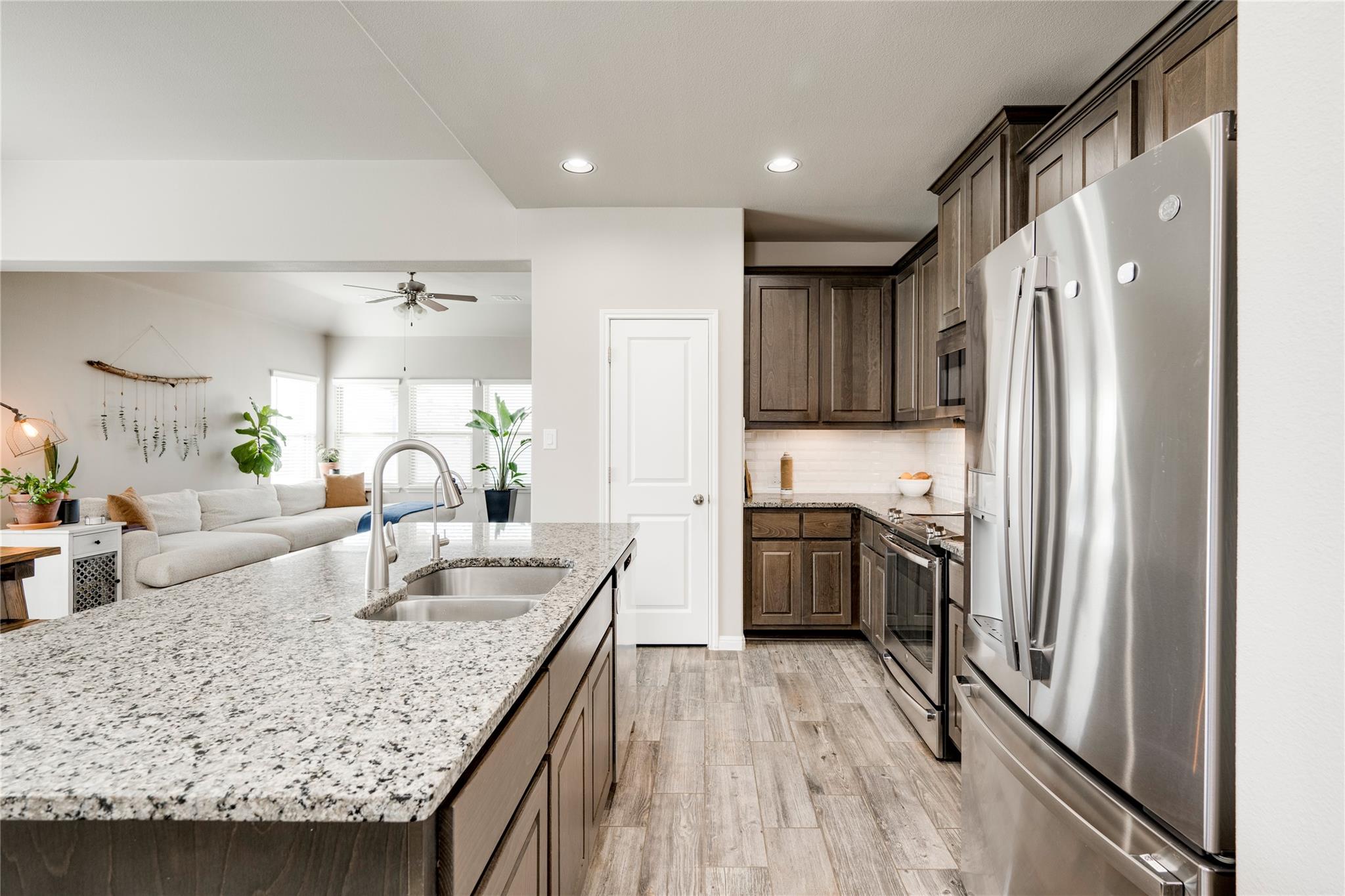 709 Tinton Falls Ln, Pflugerville, TX 78660