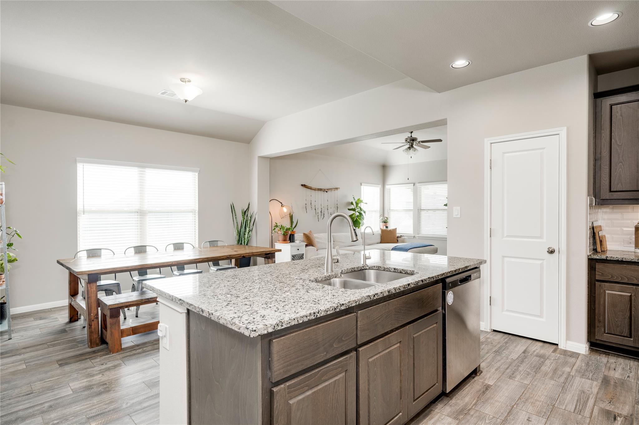 709 Tinton Falls Ln, Pflugerville, TX 78660