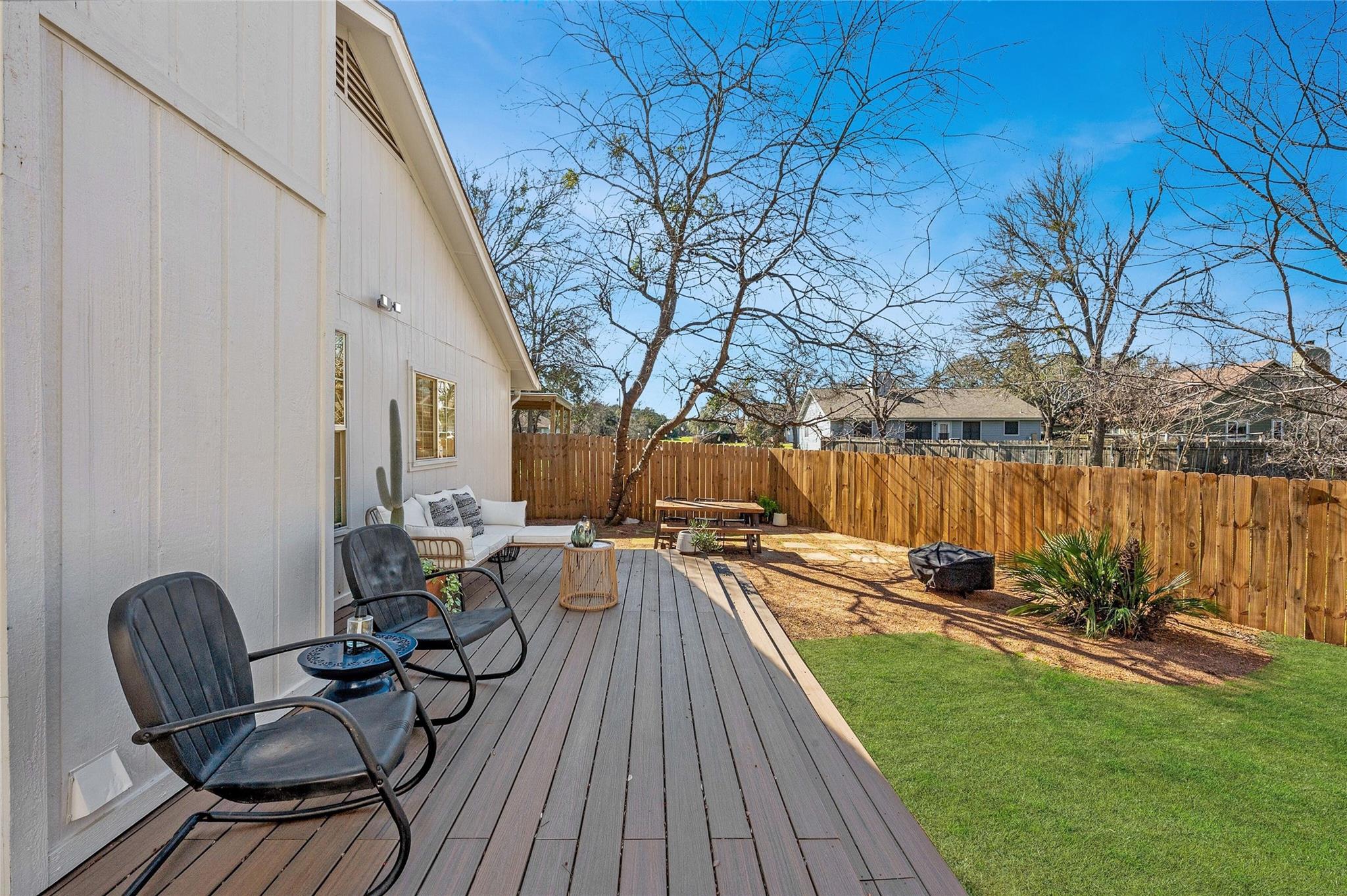 3836 Arrow Dr, Austin, TX 78749