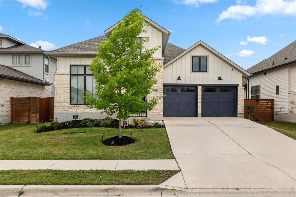 8908 Looksee Ln, Austin, TX 78744