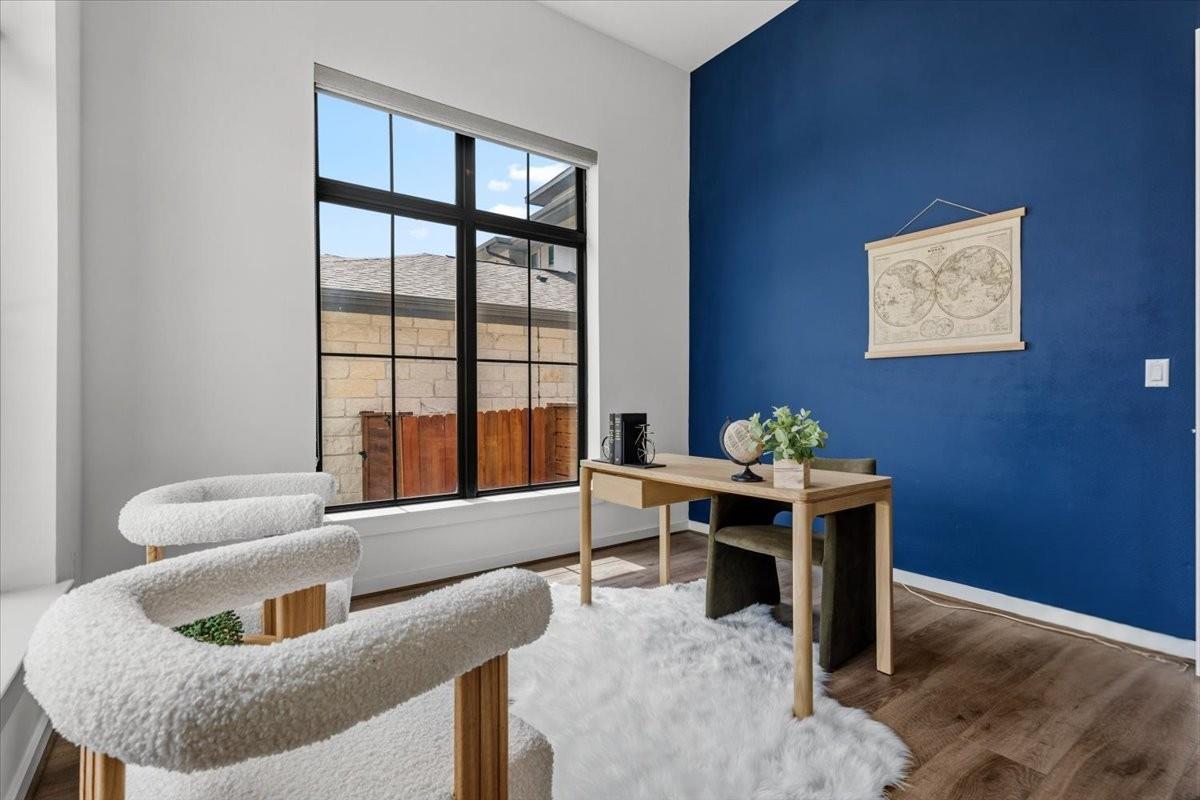 8908 Looksee Ln, Austin, TX 78744