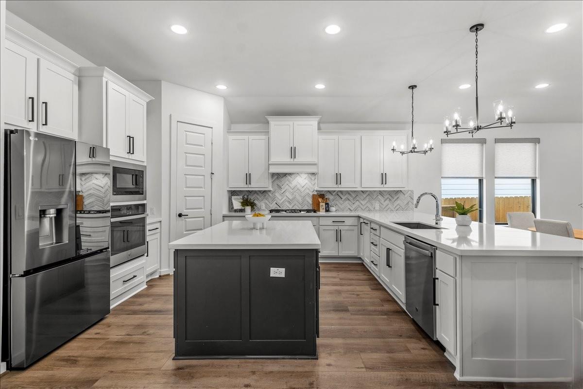 8908 Looksee Ln, Austin, TX 78744