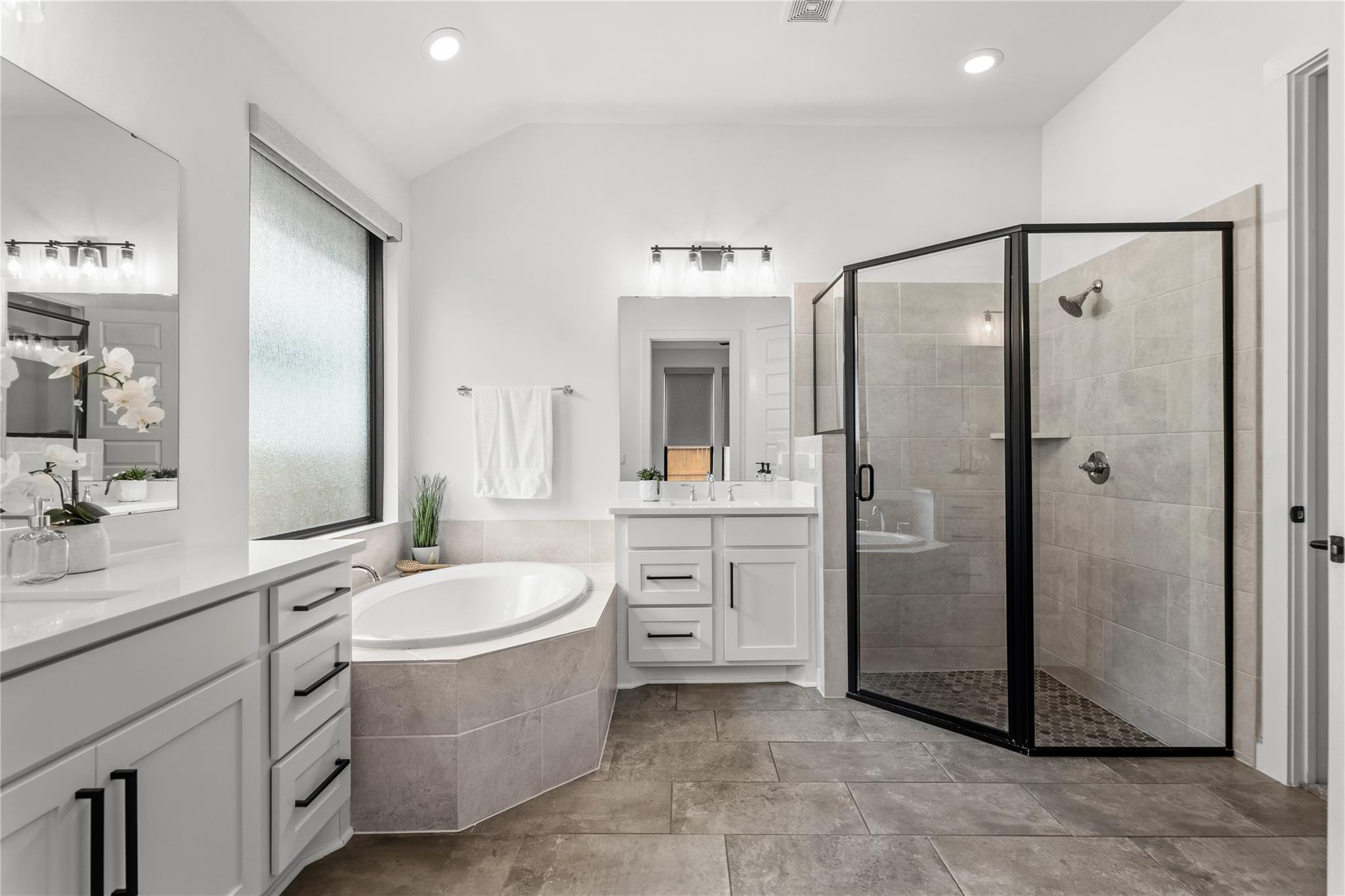 8908 Looksee Ln, Austin, TX 78744