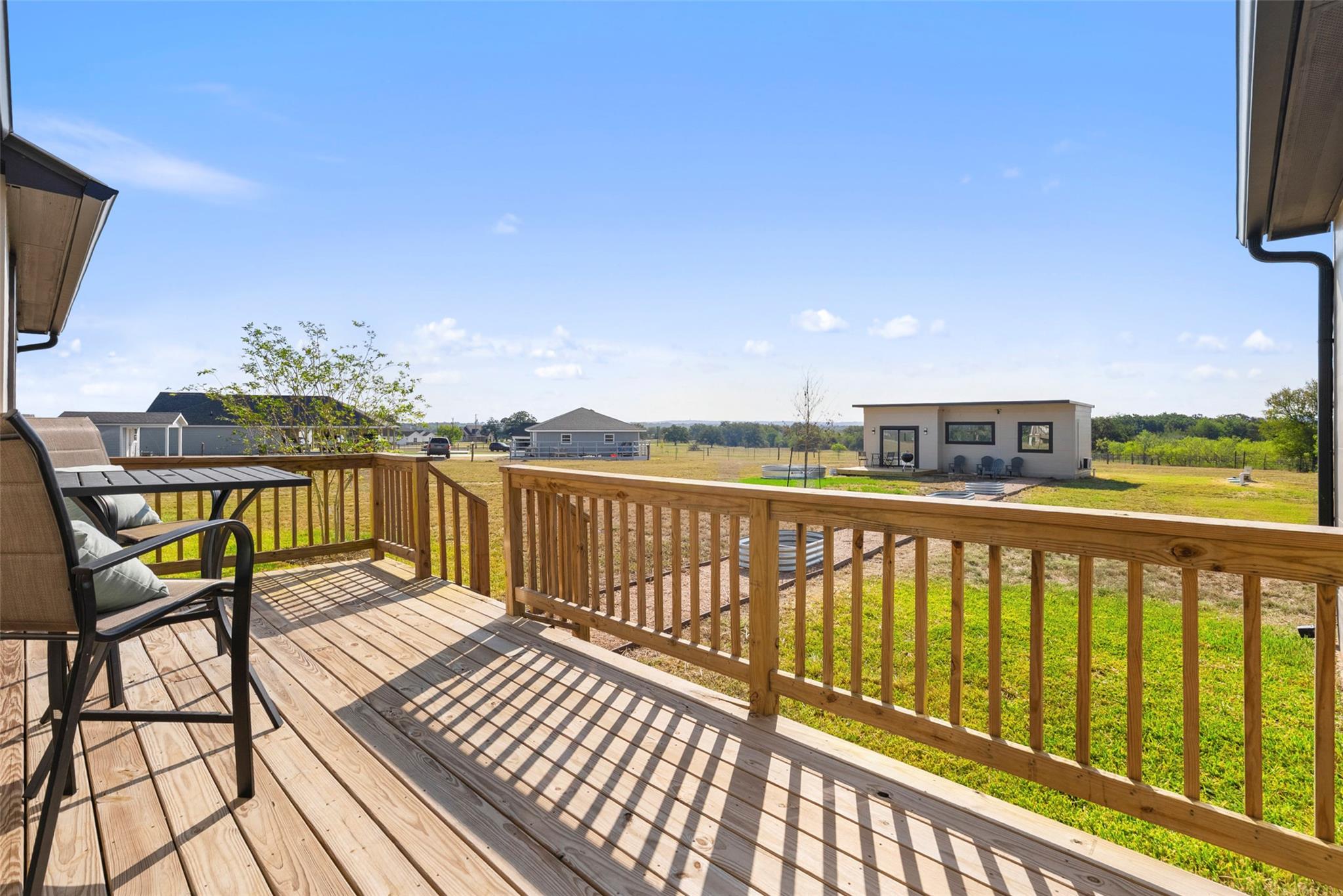 111 Starlight Path, Red Rock, TX 78662