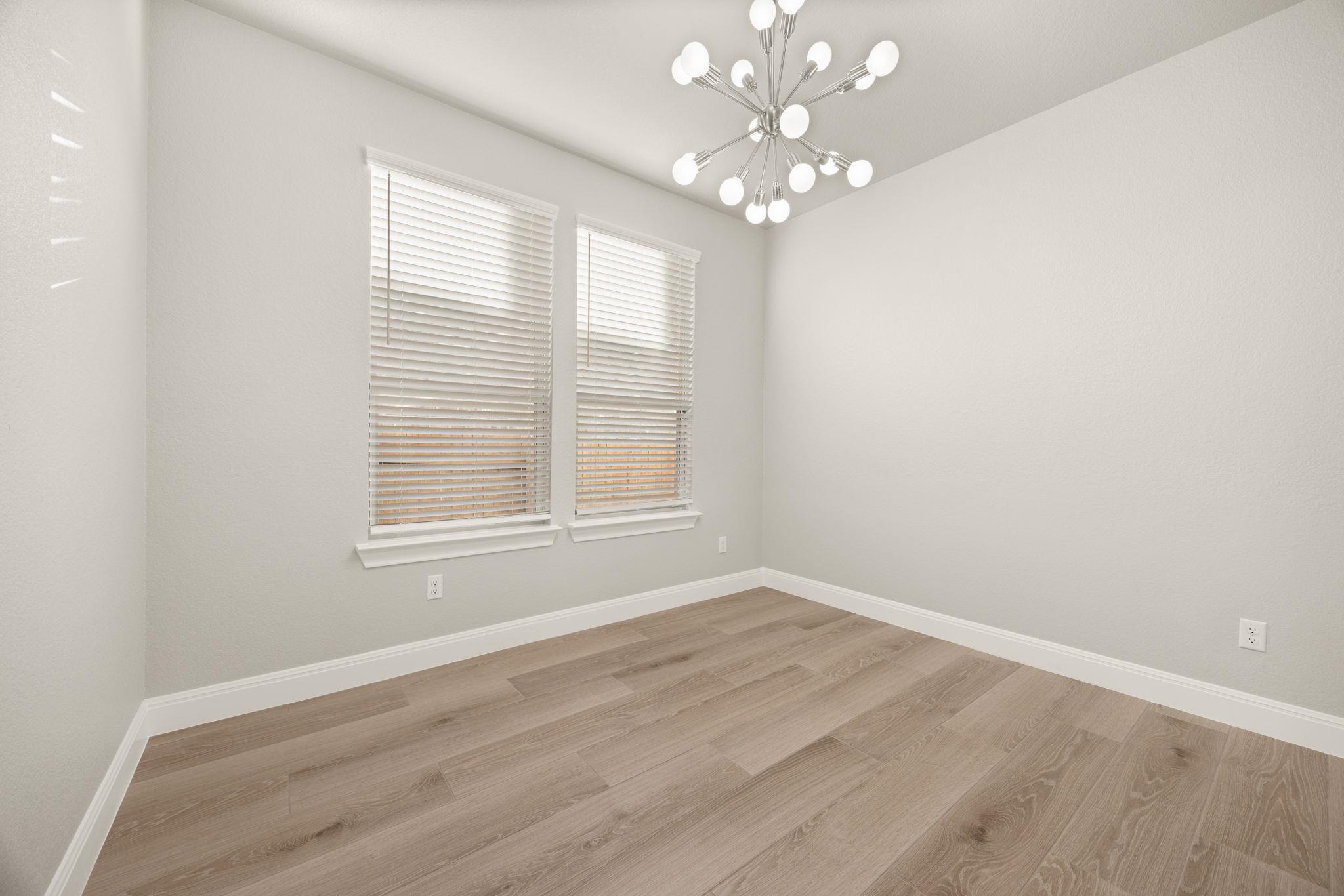 5300 Traviston Dr, Austin, TX 78738