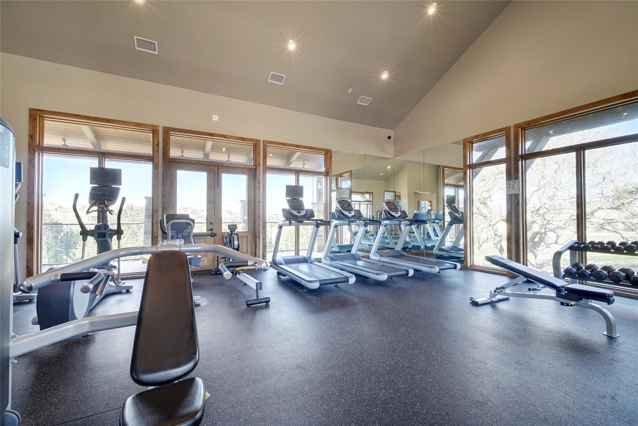 5300 Traviston Dr, Austin, TX 78738