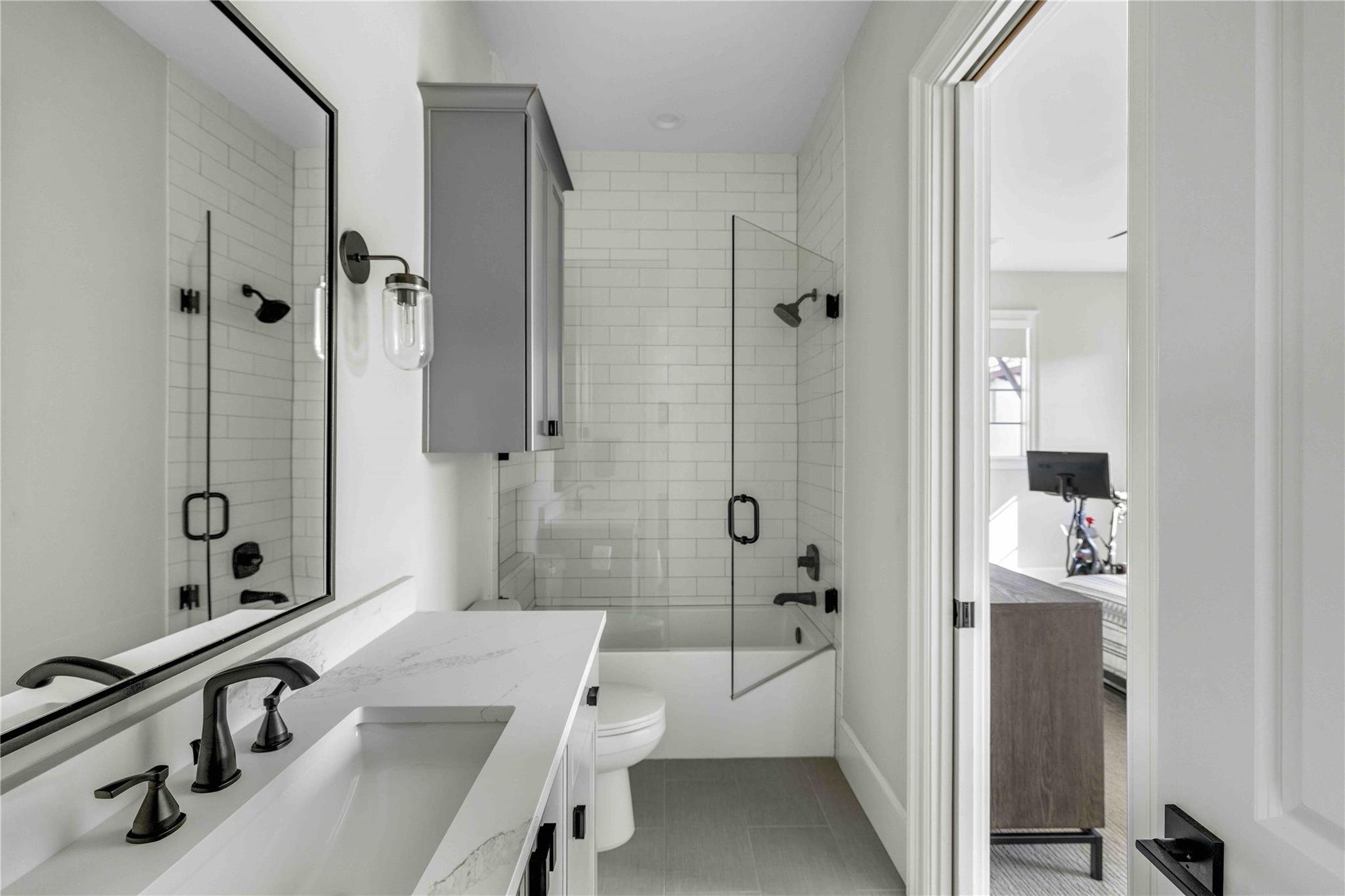 4704 Almirante Cv, Austin, TX 78738