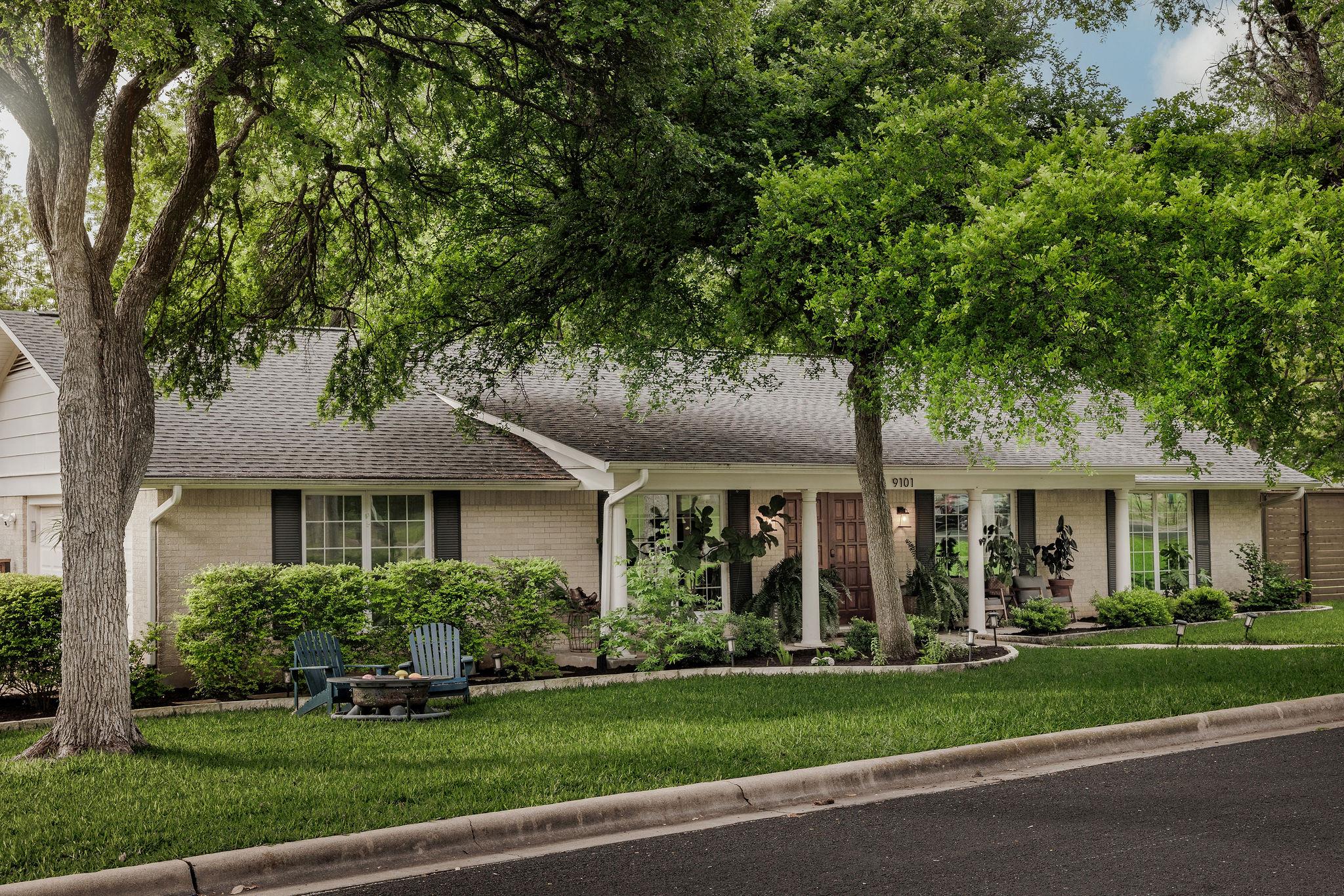 9101 Heatherwood Dr, Austin, TX 78748