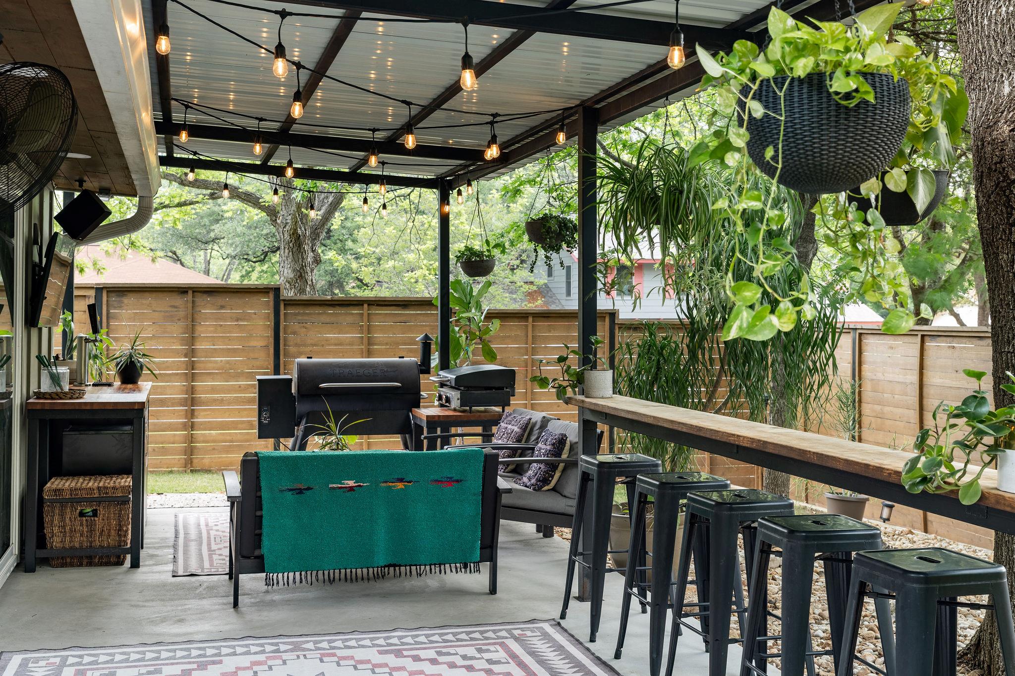 9101 Heatherwood Dr, Austin, TX 78748