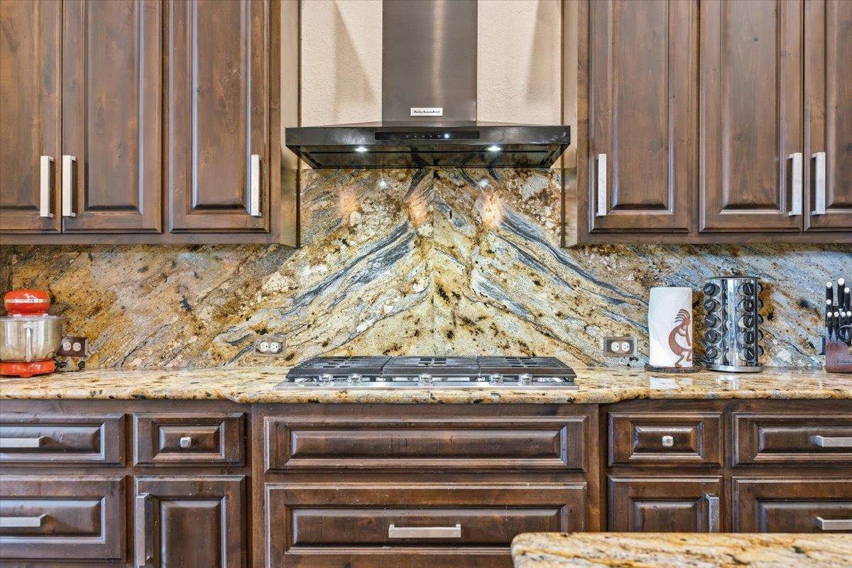 1930 Rothschild, New Braunfels, TX 78132