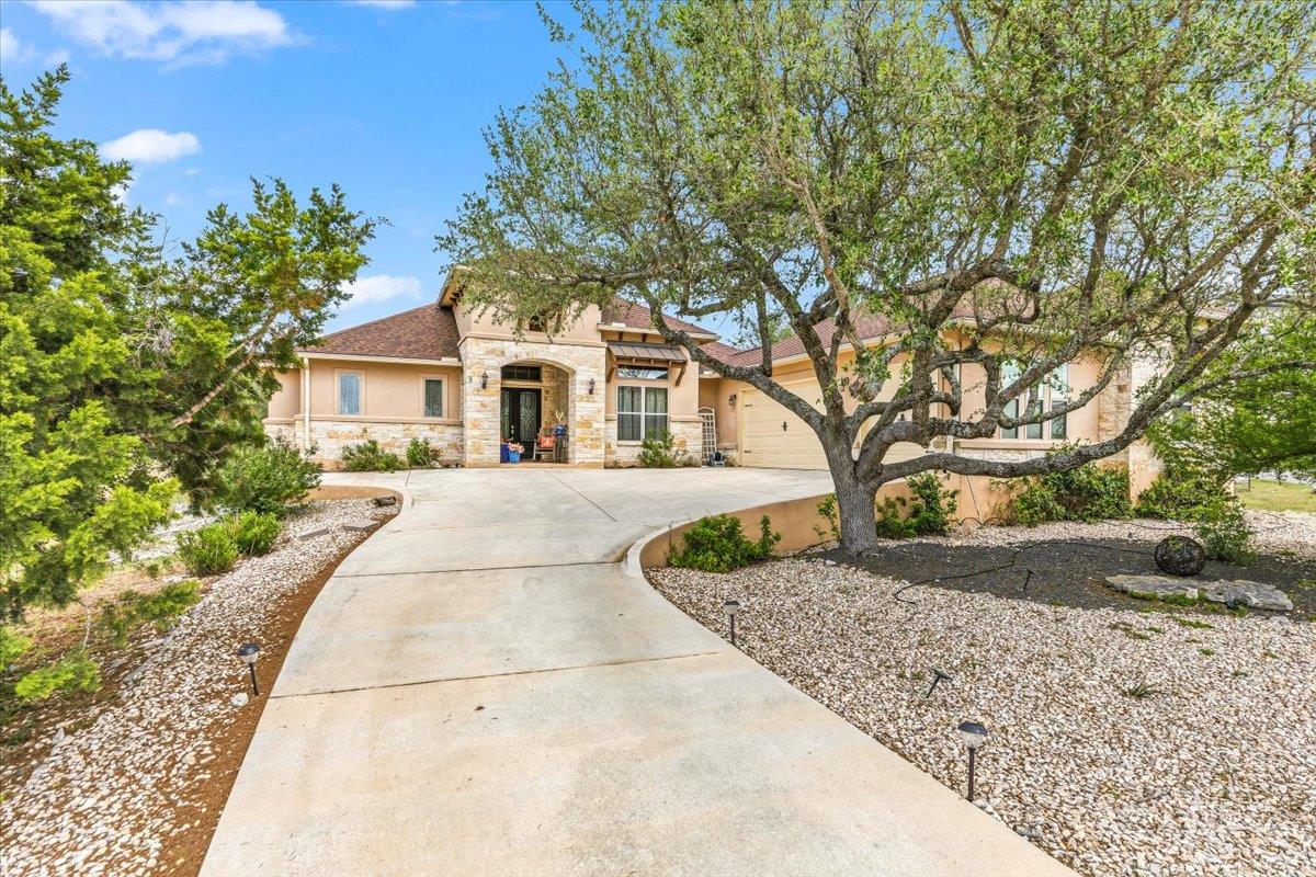 1930 Rothschild, New Braunfels, TX 78132