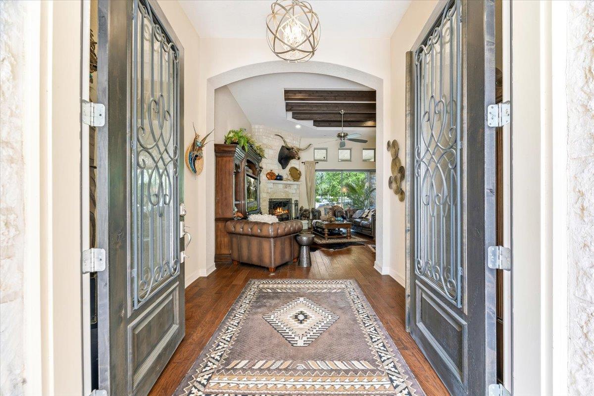 1930 Rothschild, New Braunfels, TX 78132