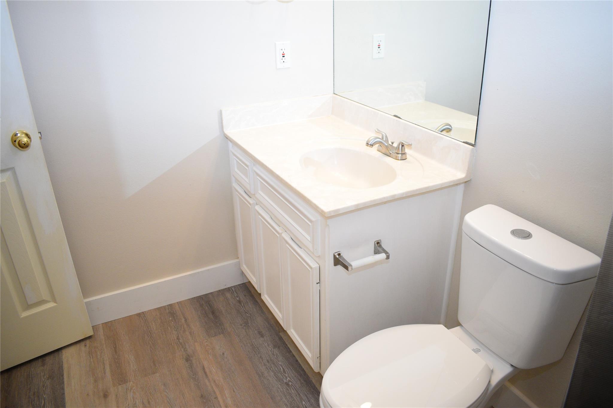 3810 Newland Dr, Round Rock, TX 78681