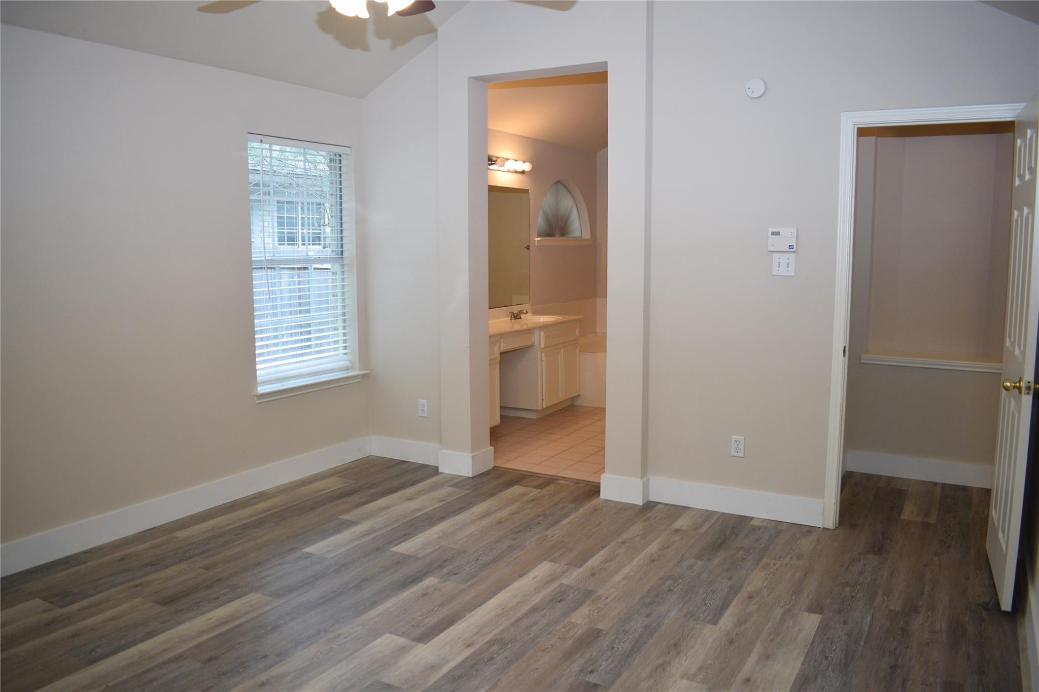 3810 Newland Dr, Round Rock, TX 78681