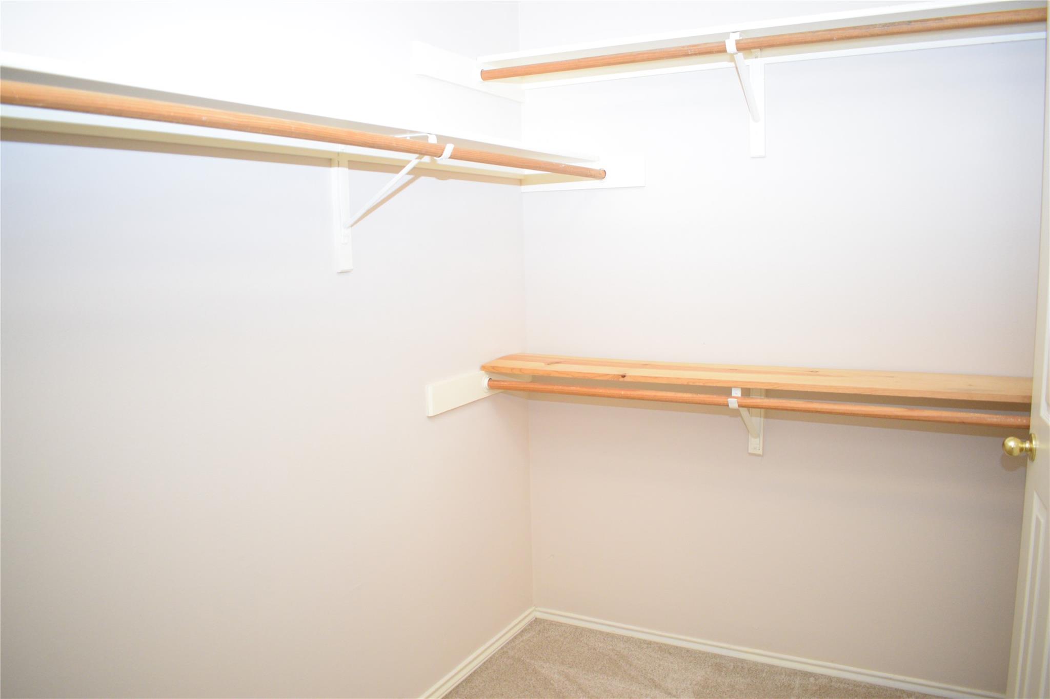 3810 Newland Dr, Round Rock, TX 78681