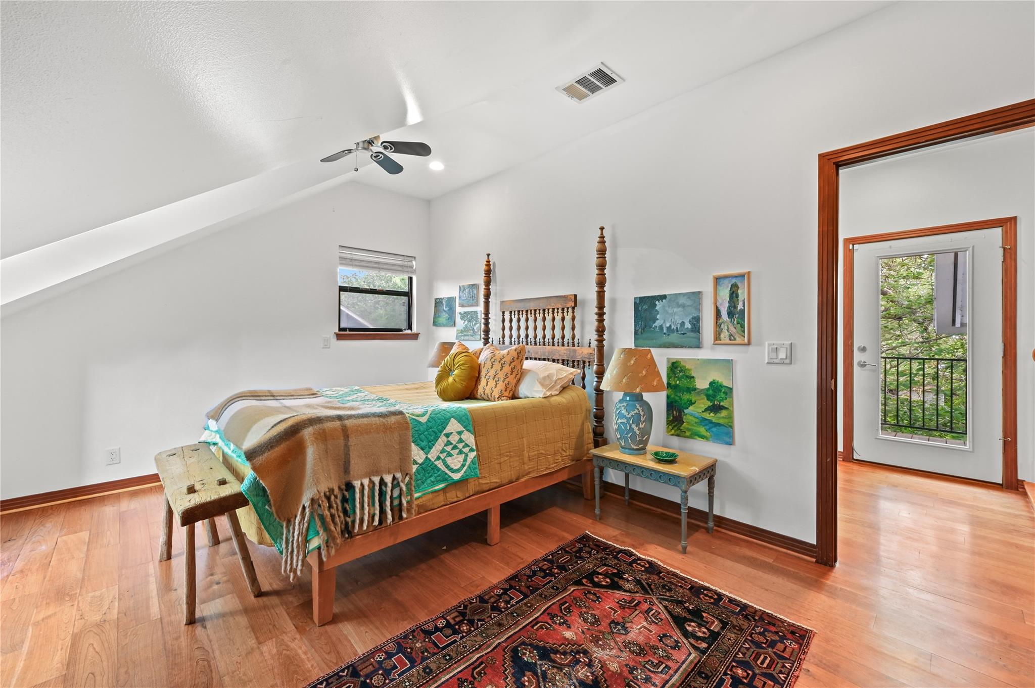 2107 E 13th St, Austin, TX 78702