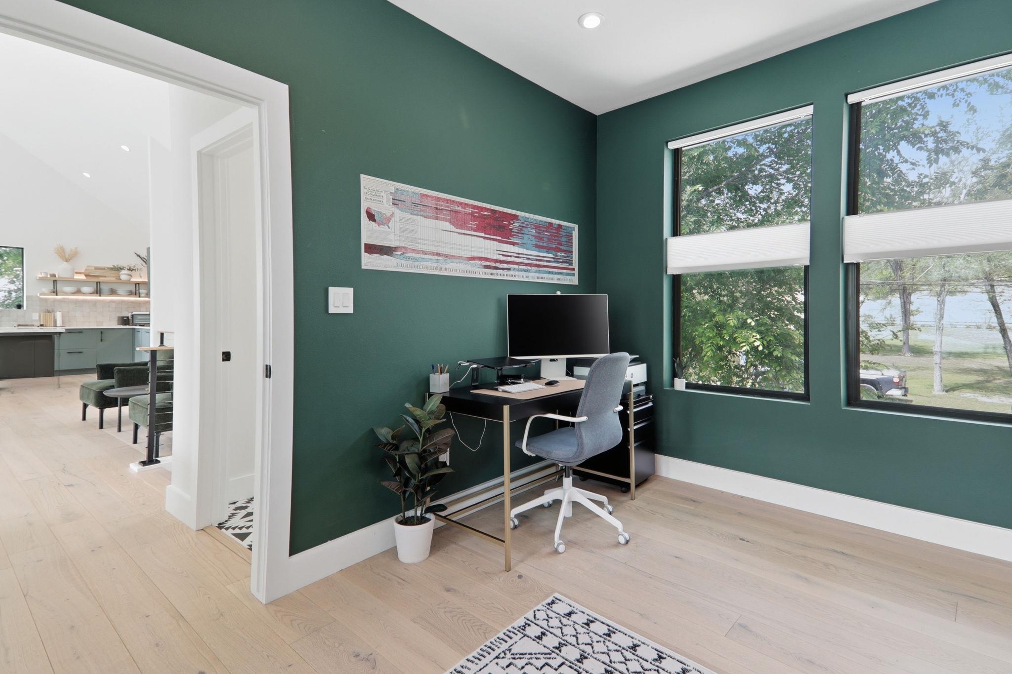 201 Kahana Ln, Bastrop, TX 78602