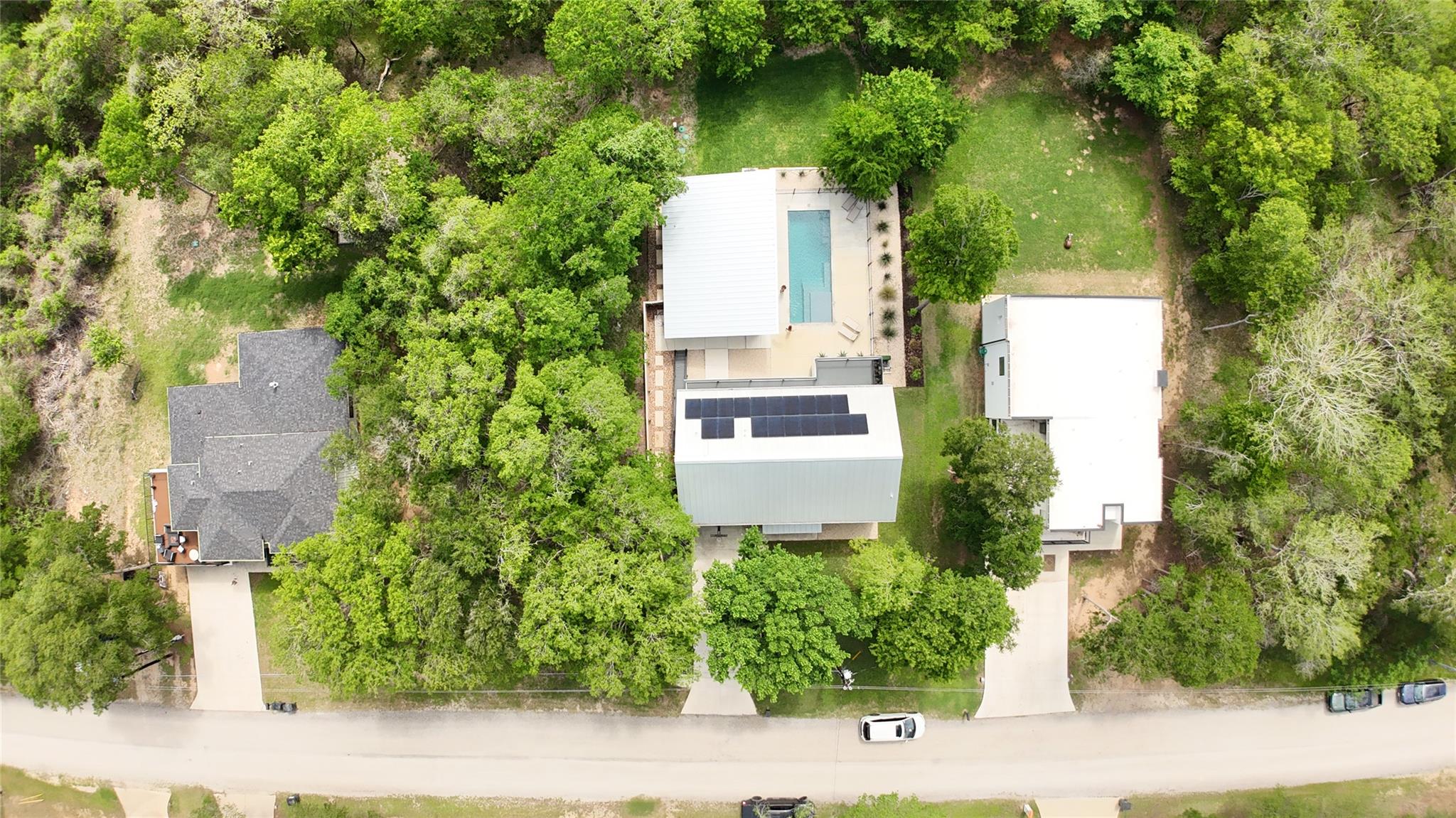 201 Kahana Ln, Bastrop, TX 78602