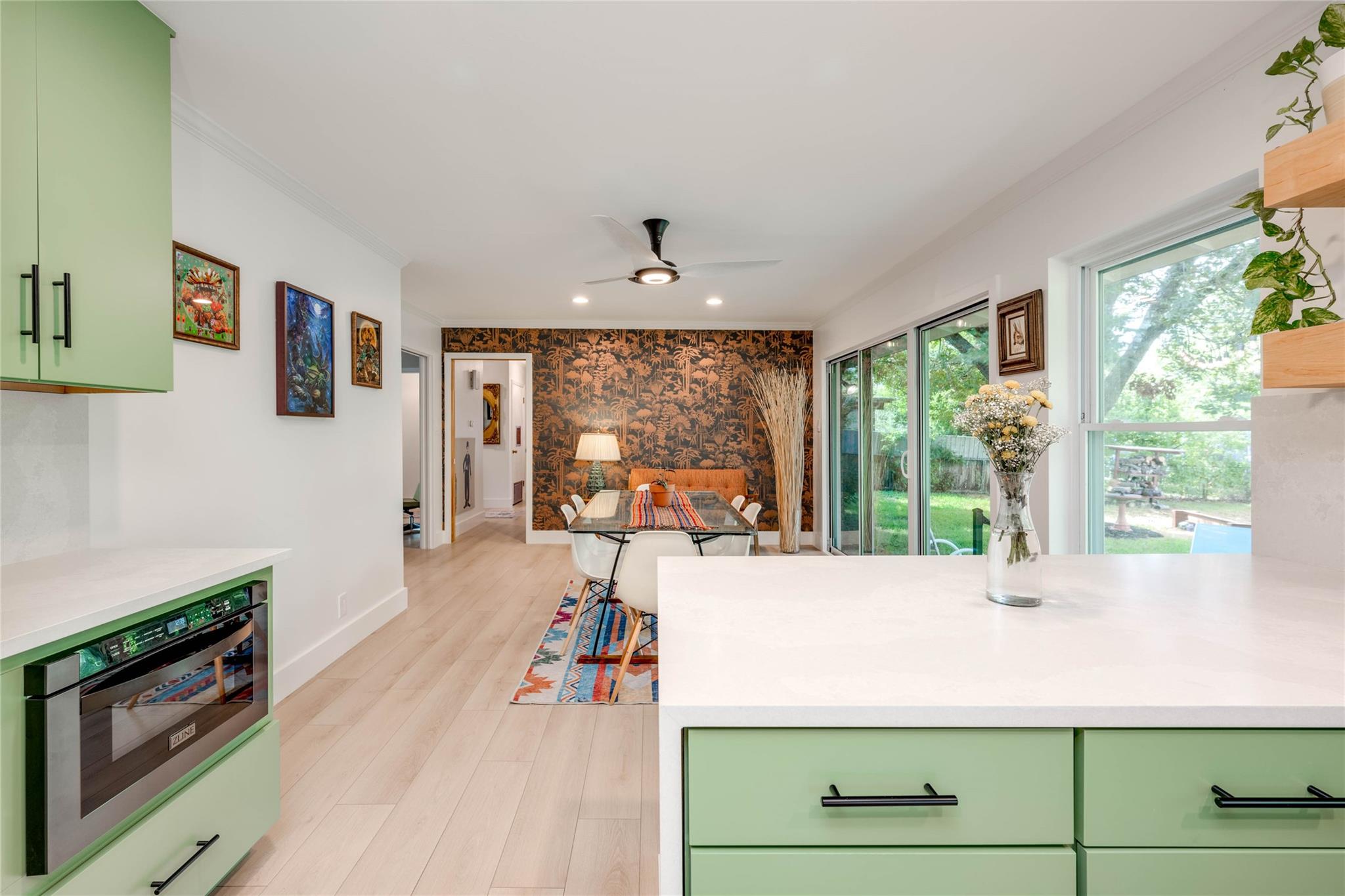 4716 Frontier Trl, Austin, TX 78745