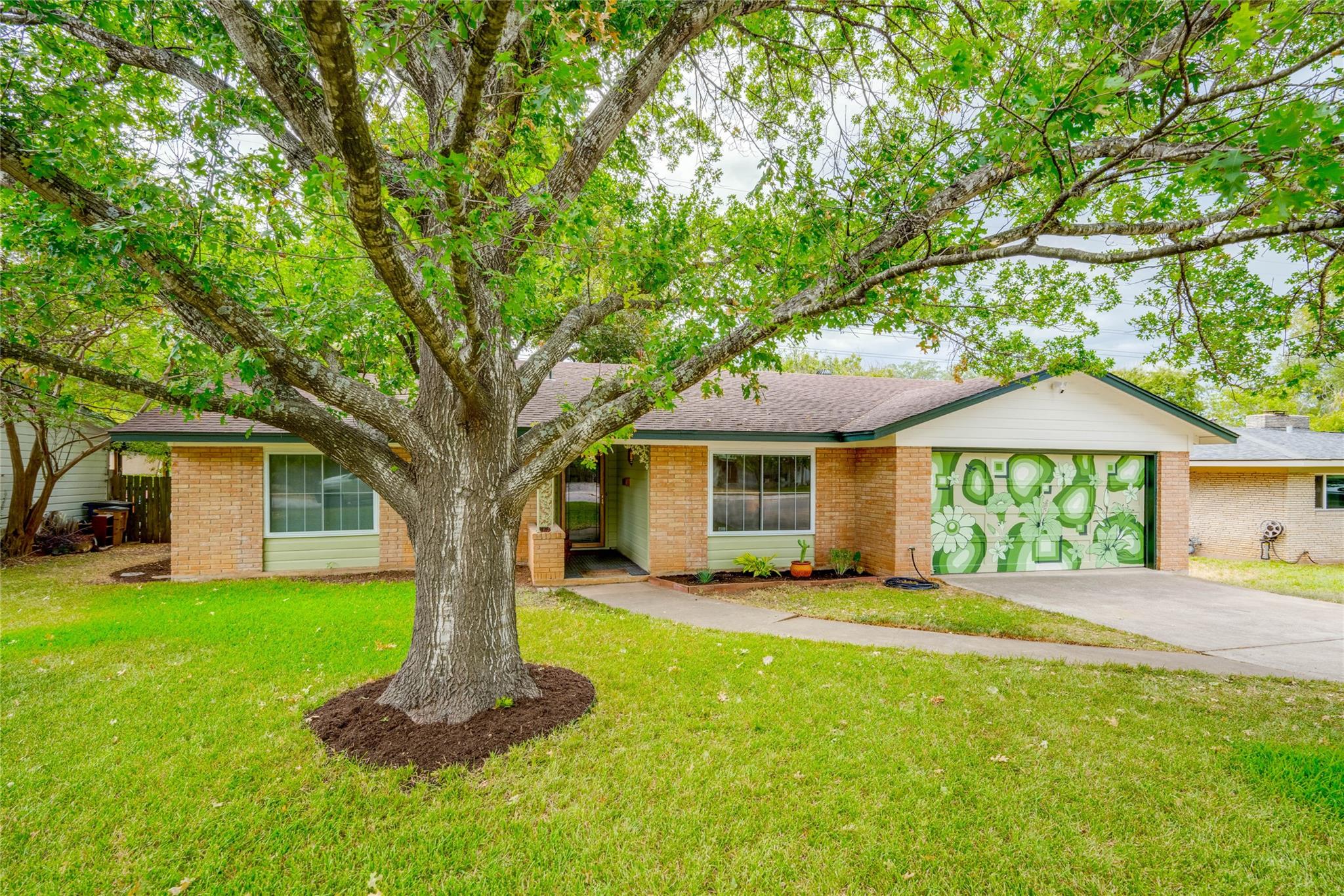 4716 Frontier Trl, Austin, TX 78745
