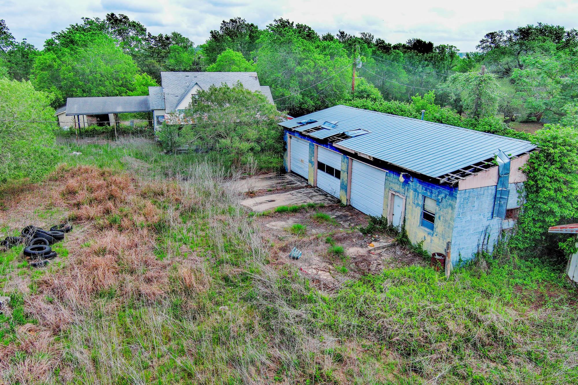 2603 Tx-71 Highway # E, La Grange, TX 78945