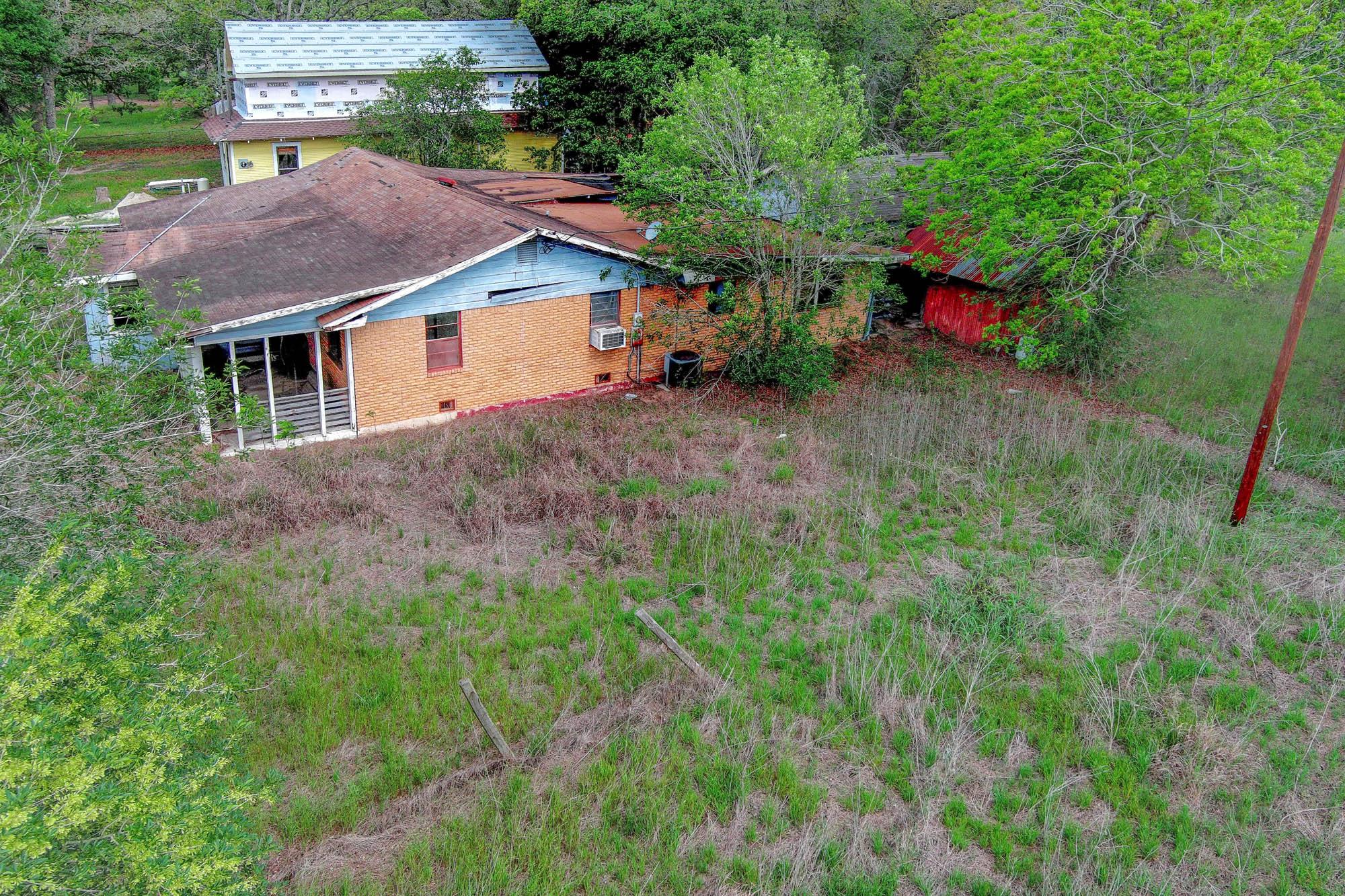 2603 Tx-71 Highway # E, La Grange, TX 78945