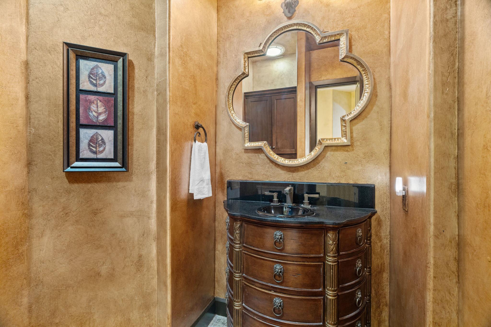 206 BELLA CIMA Dr, Austin, TX 78734