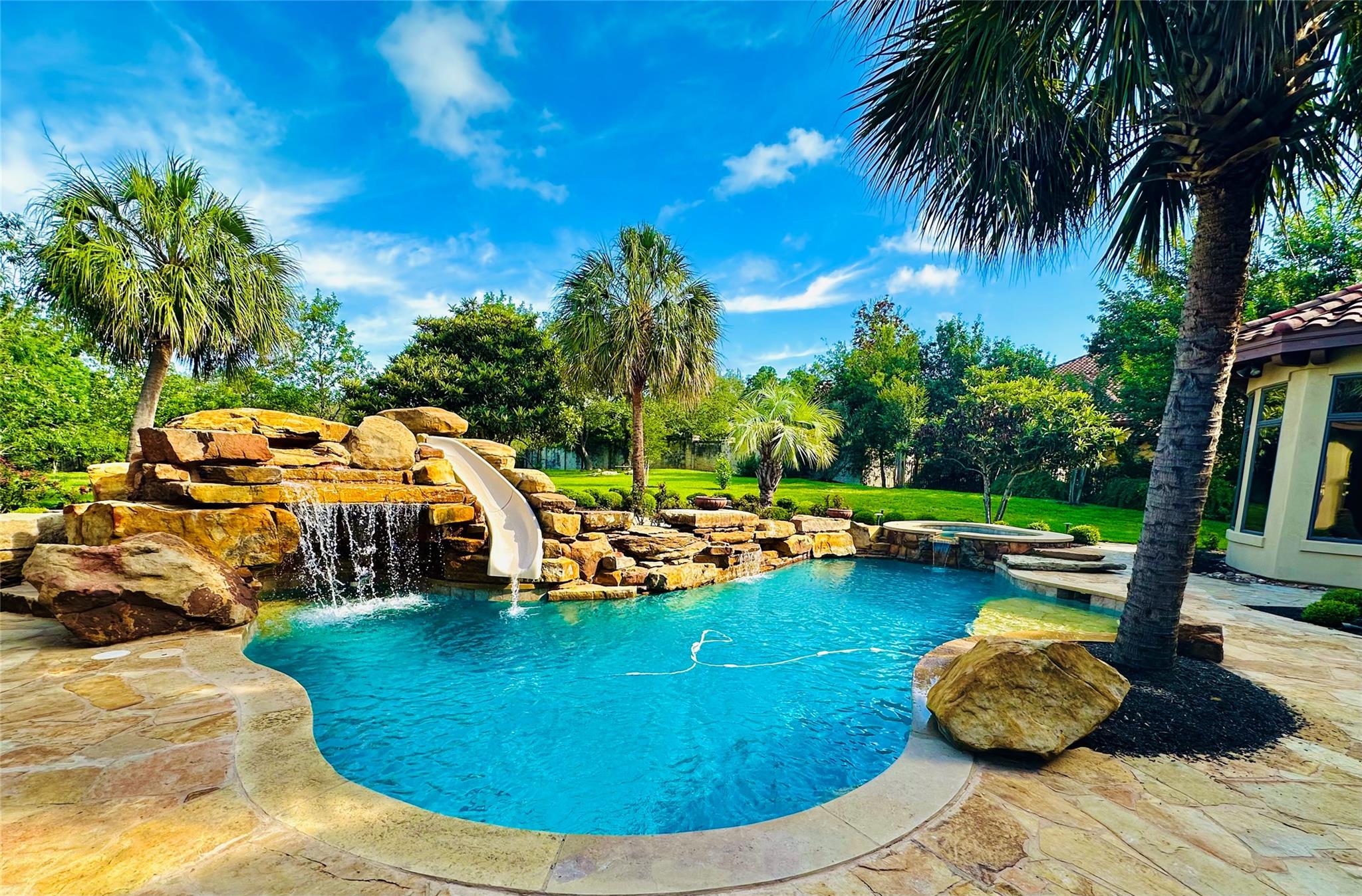 206 BELLA CIMA Dr, Austin, TX 78734