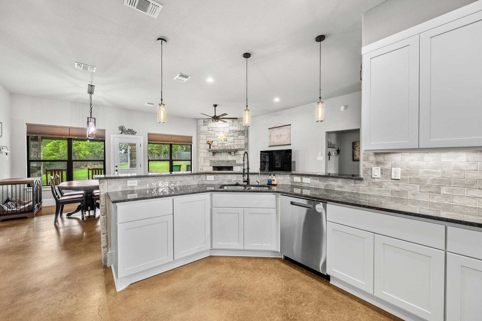 105 Algarita Cv, Georgetown, TX 78633