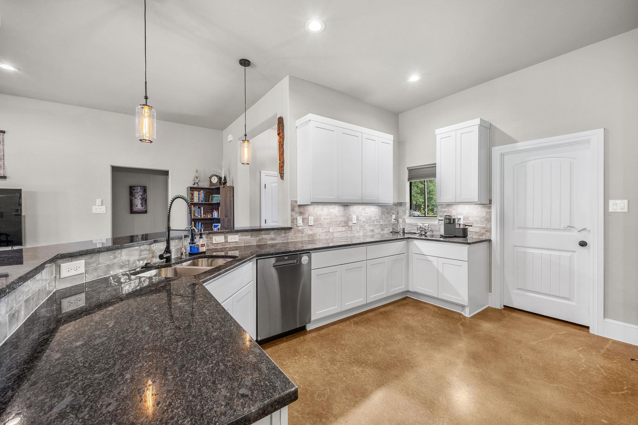 105 Algarita Cv, Georgetown, TX 78633