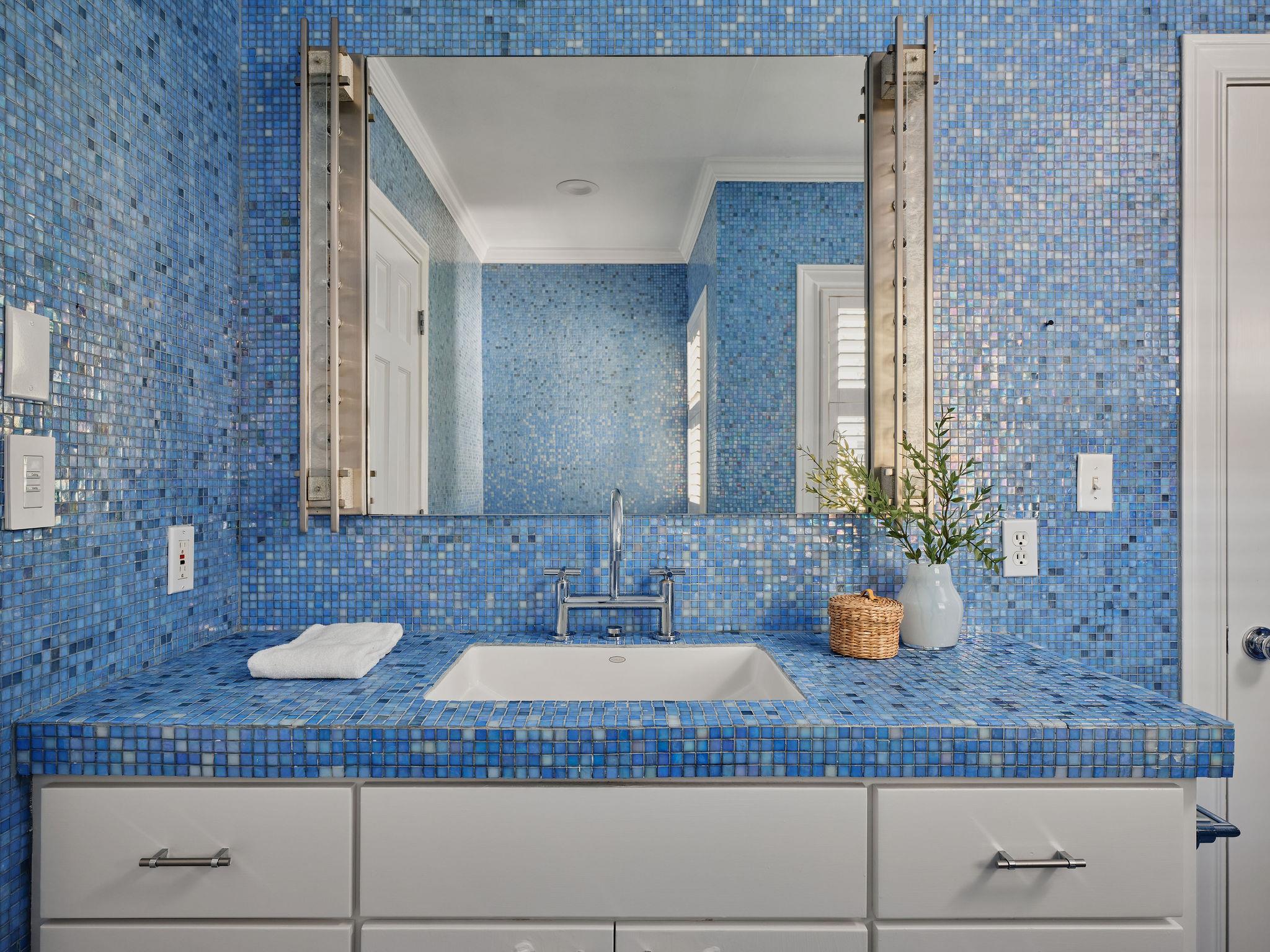 2412 Jarratt Ave, Austin, TX 78703