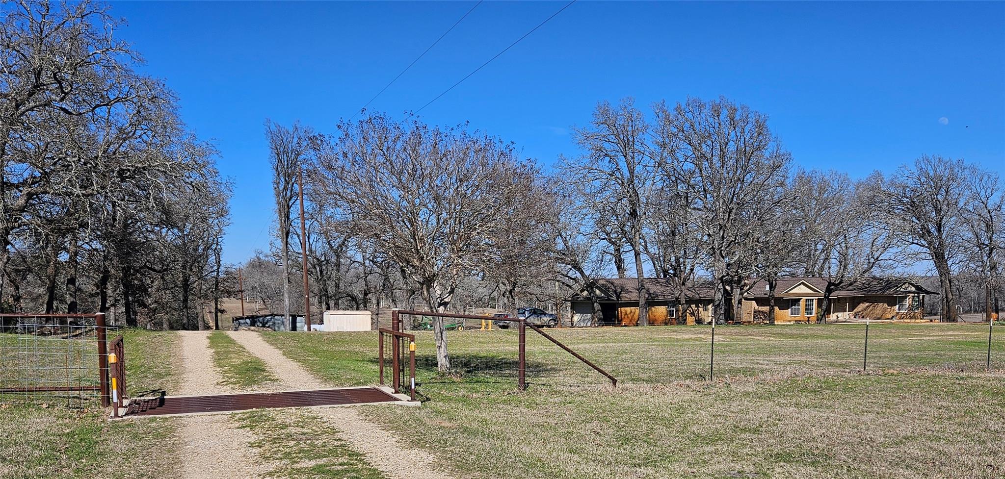913 CR 237, Cameron, TX 76520