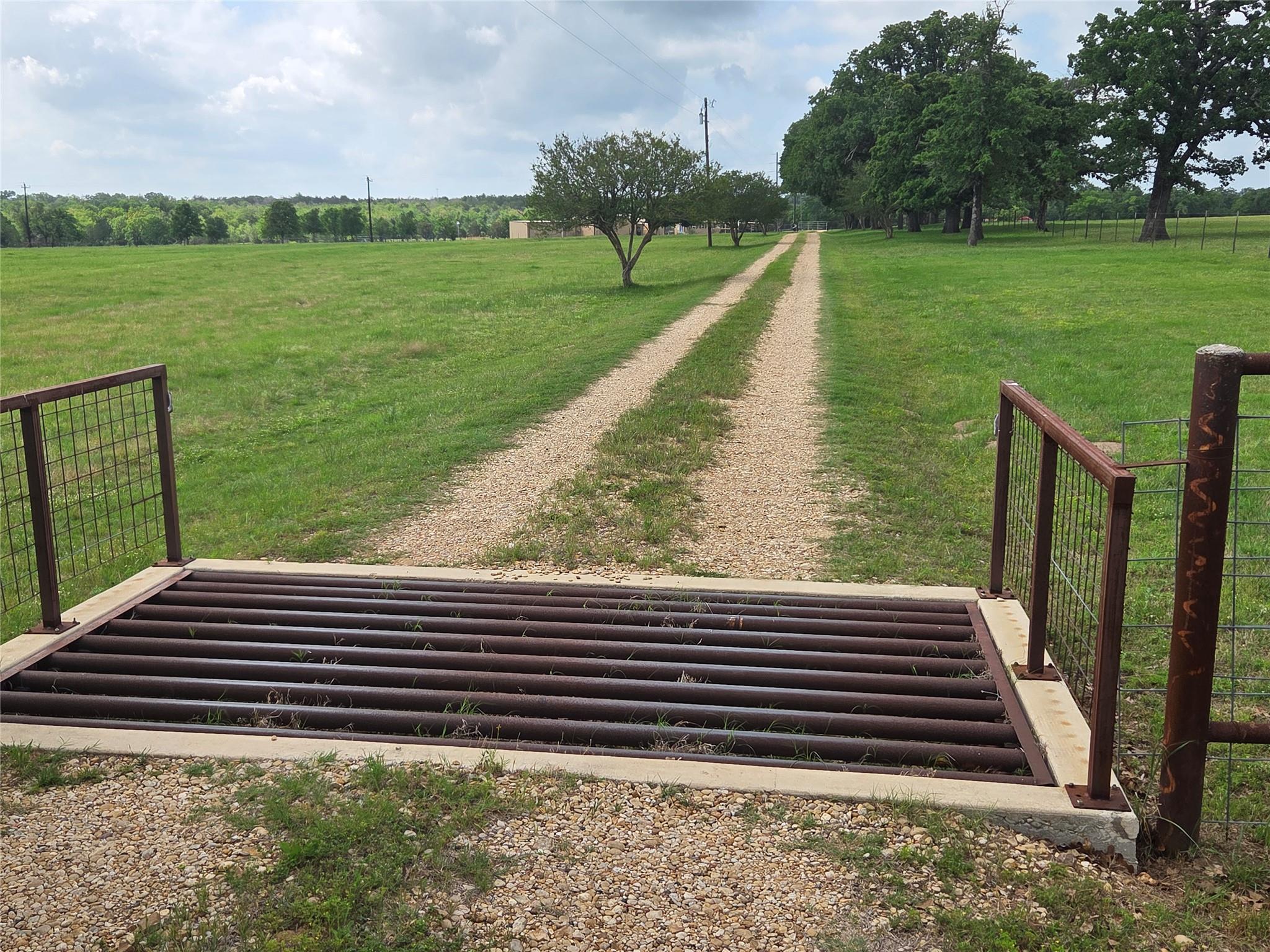 913 CR 237, Cameron, TX 76520