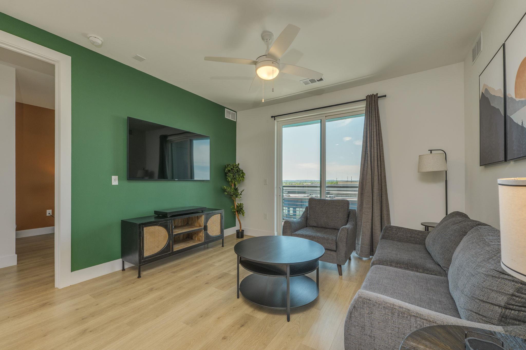 1701 Simond Ave # 618, Austin, TX 78723