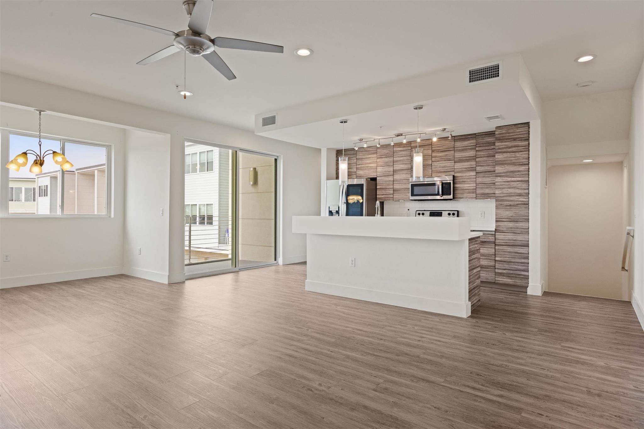 604 N Bluff Dr # 244, Austin, TX 78745