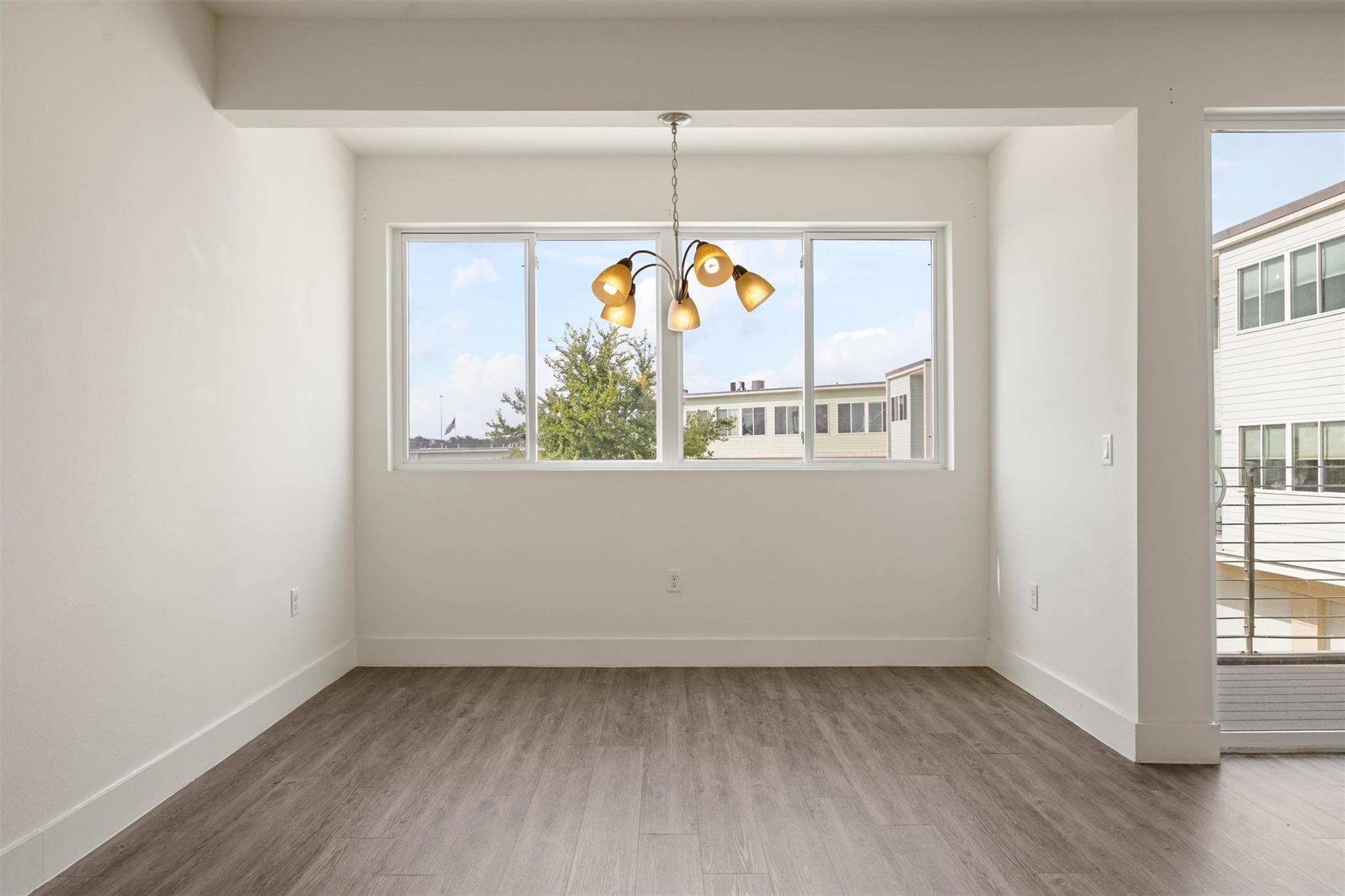 604 N Bluff Dr # 244, Austin, TX 78745