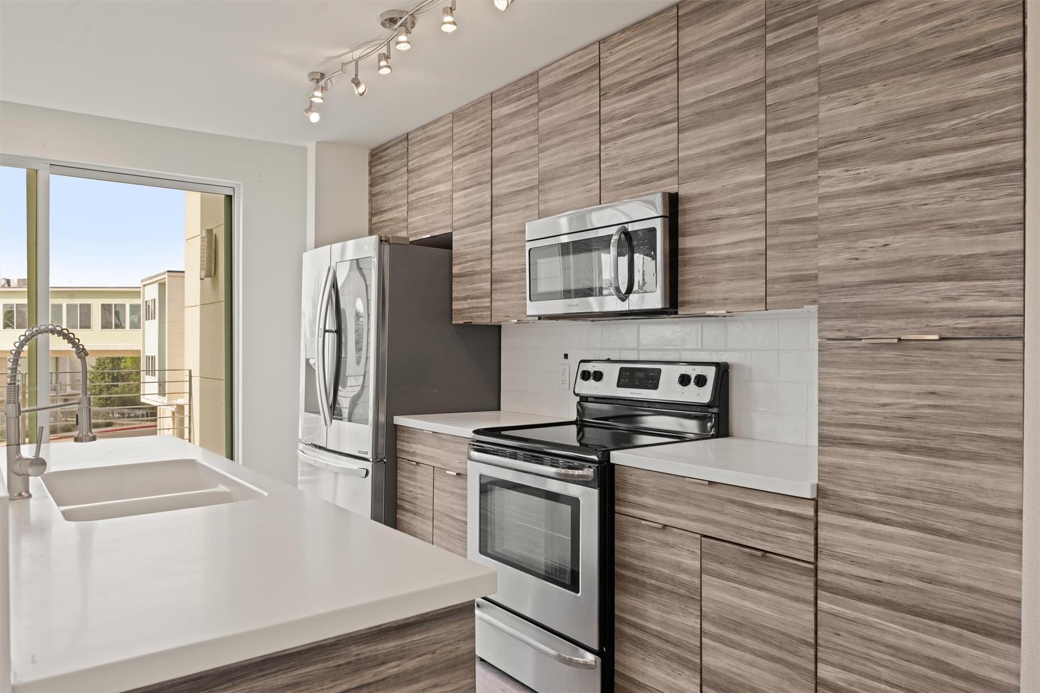 604 N Bluff Dr # 244, Austin, TX 78745