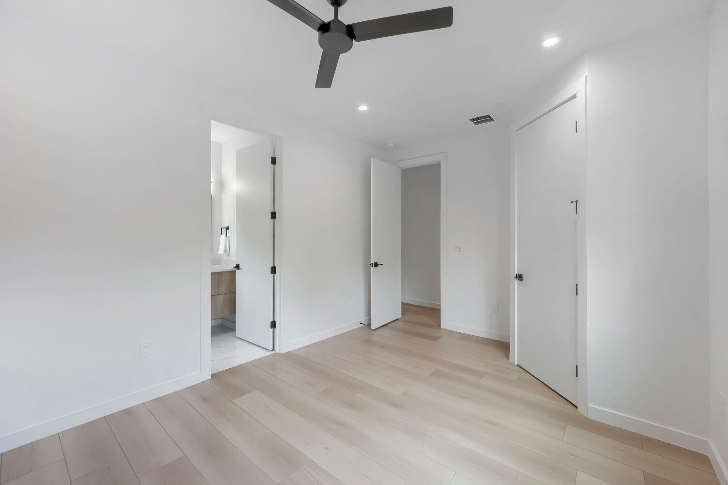 4805 Sara Dr, Austin, TX 78721