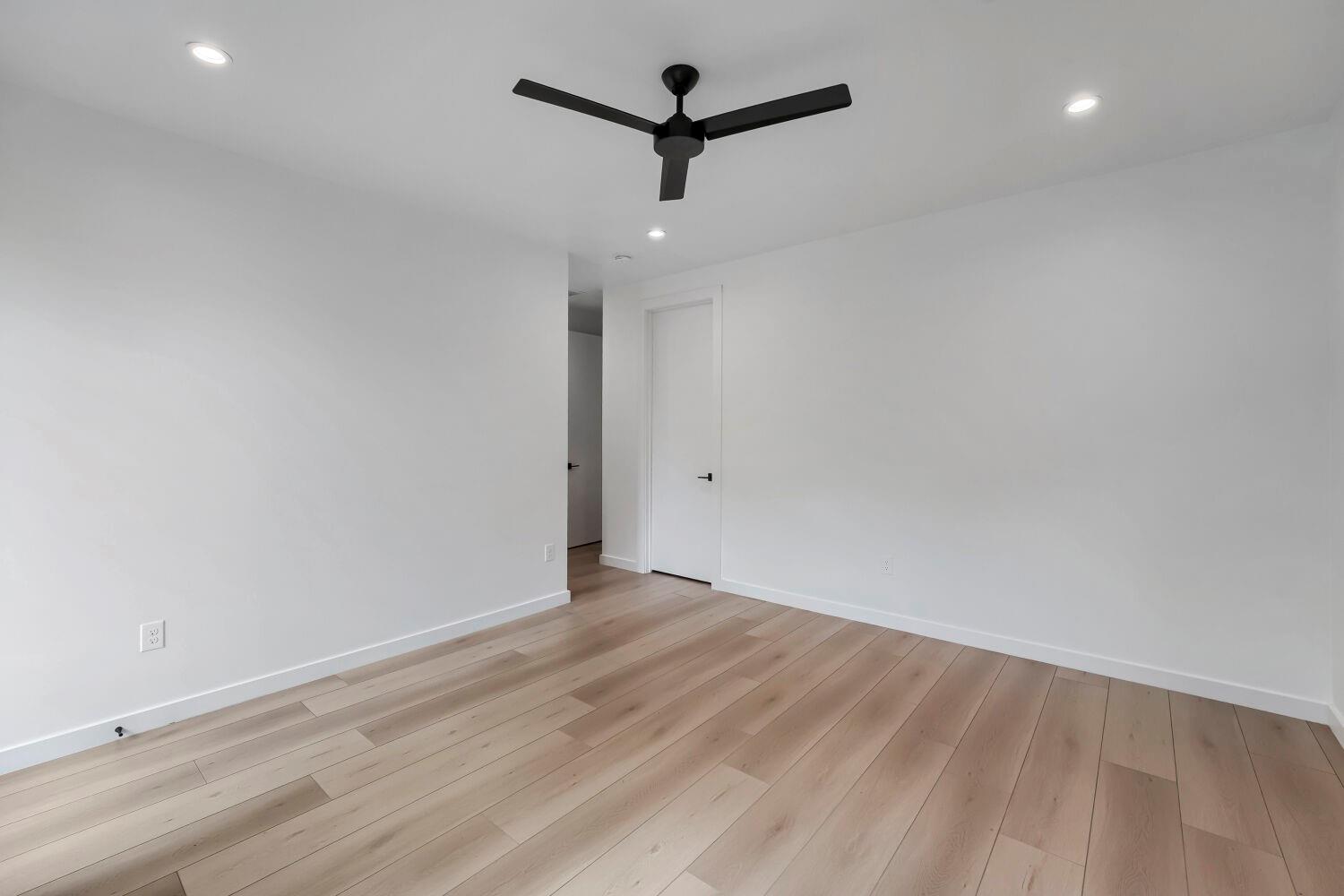 4805 Sara Dr, Austin, TX 78721