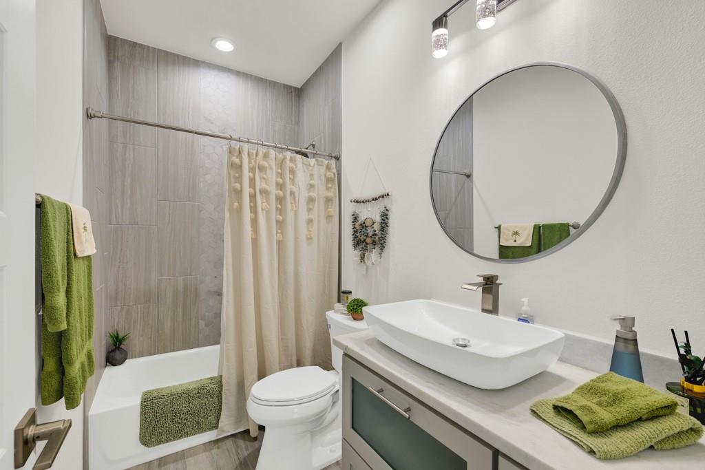 105 N John Bird, Blanco, TX 78606