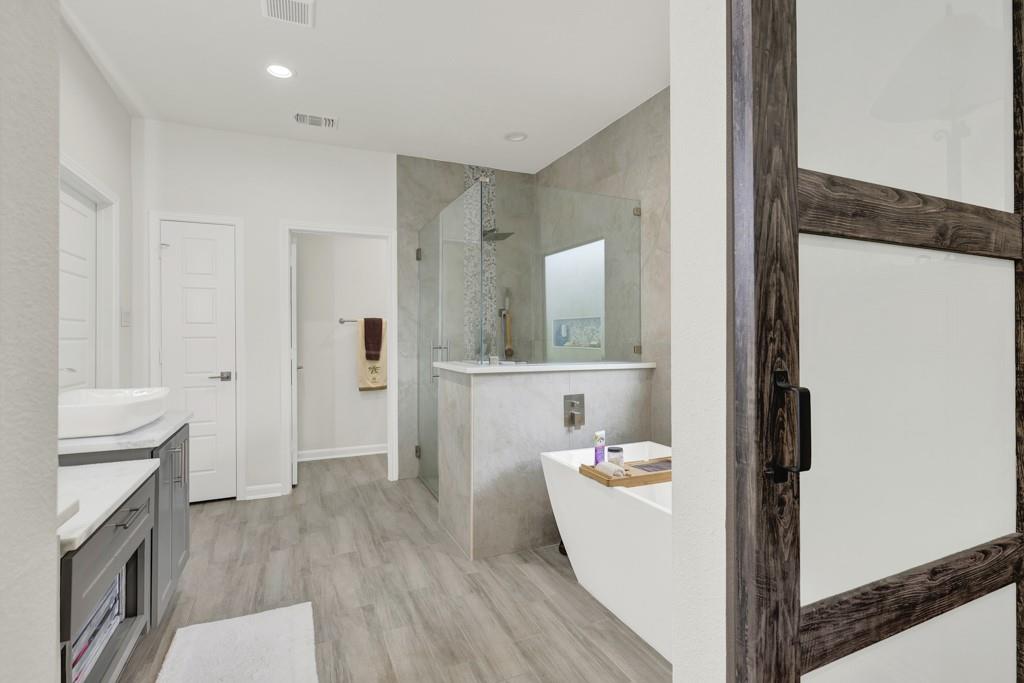 105 N John Bird, Blanco, TX 78606