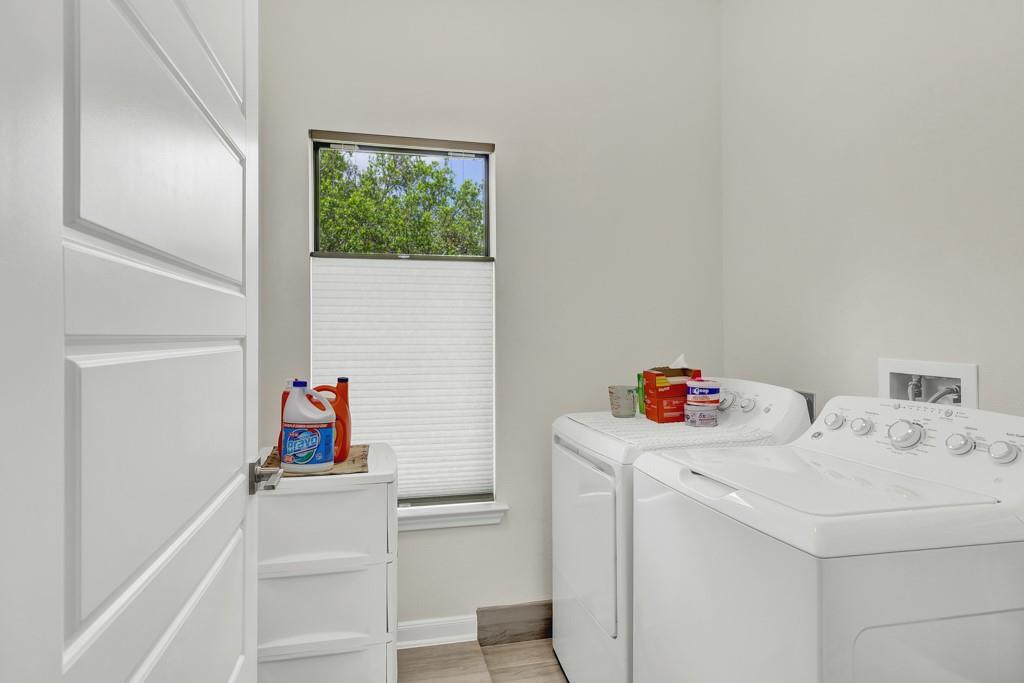 105 N John Bird, Blanco, TX 78606