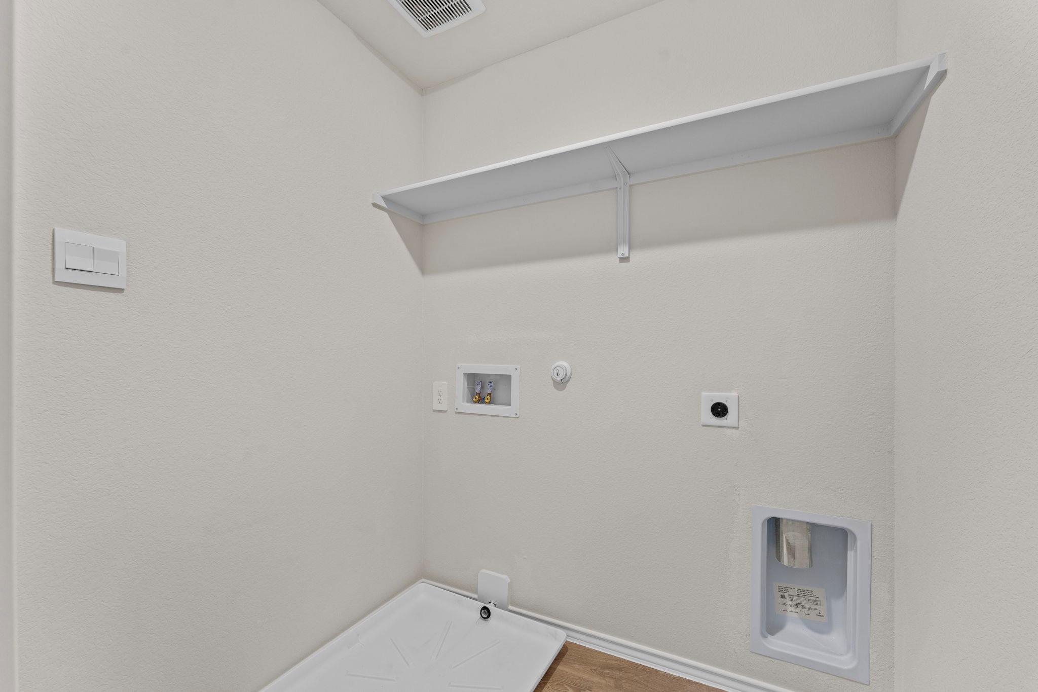 134 Langston Dr, Maxwell, TX 78640