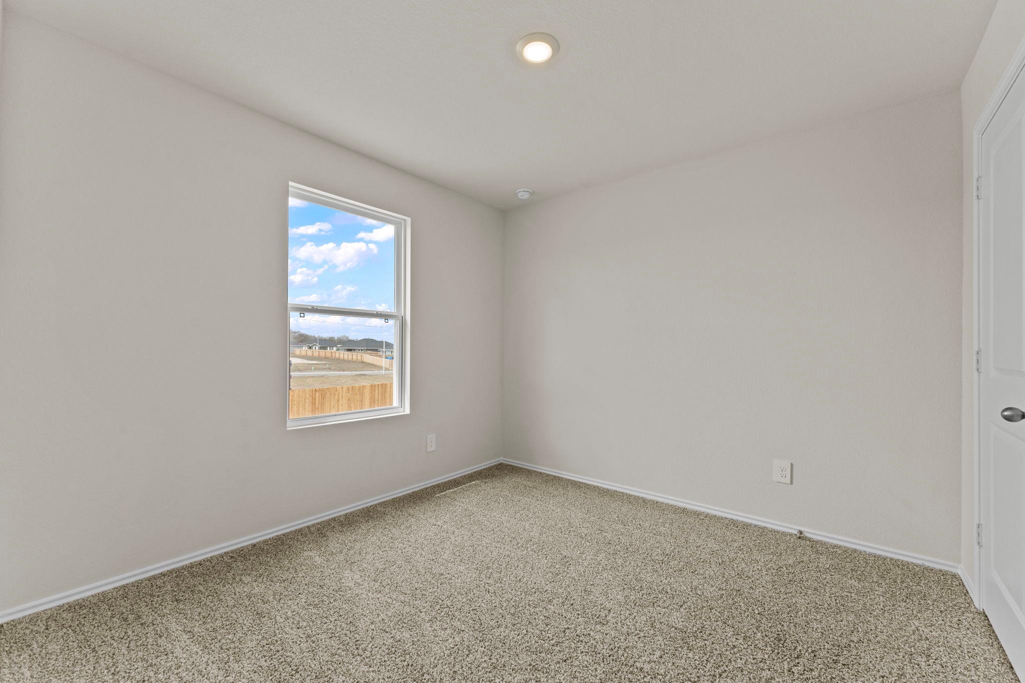 134 Langston Dr, Maxwell, TX 78640